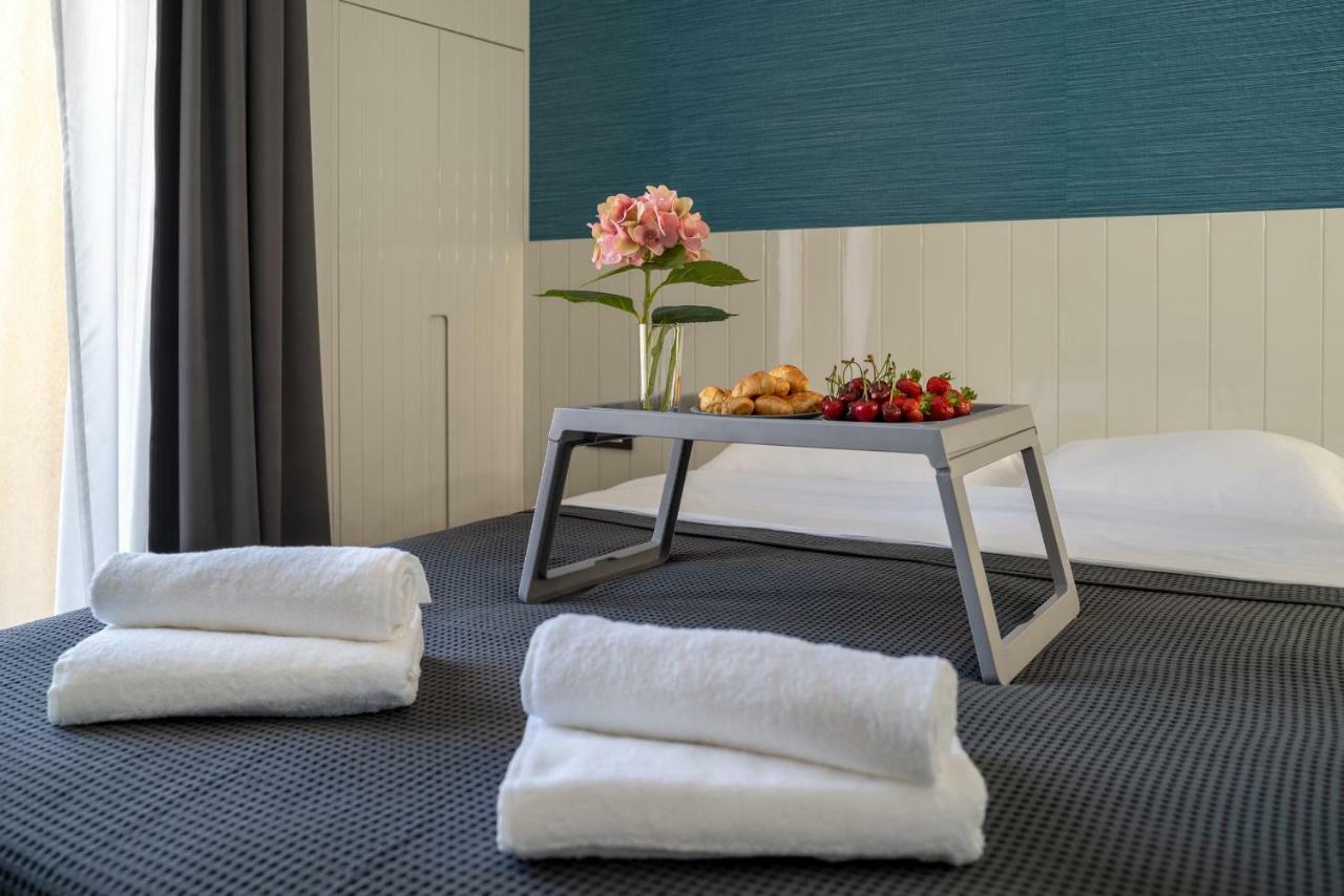 Sealine Apartments A1 Тиват Екстериор снимка