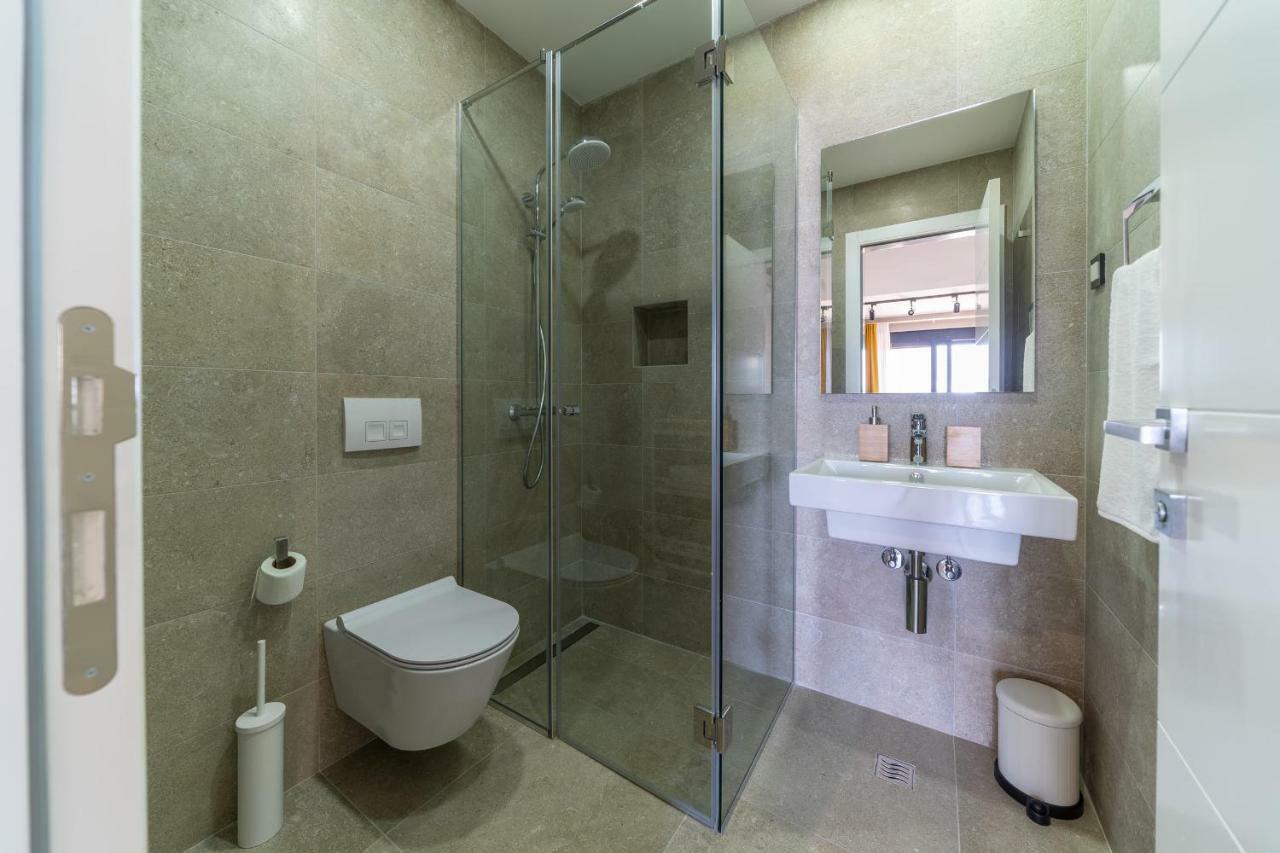 Sealine Apartments A1 Тиват Екстериор снимка