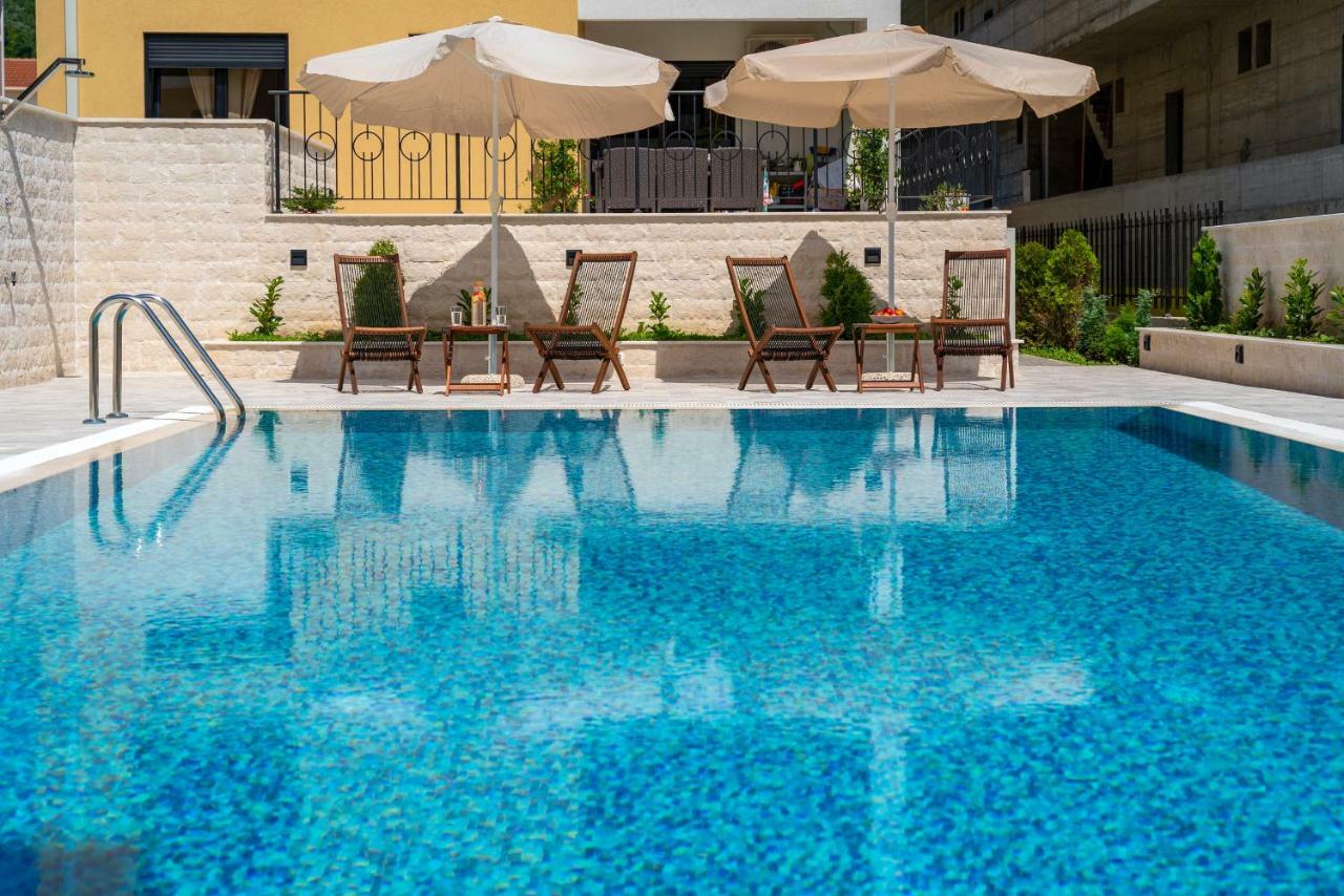 Sealine Apartments A1 Тиват Екстериор снимка