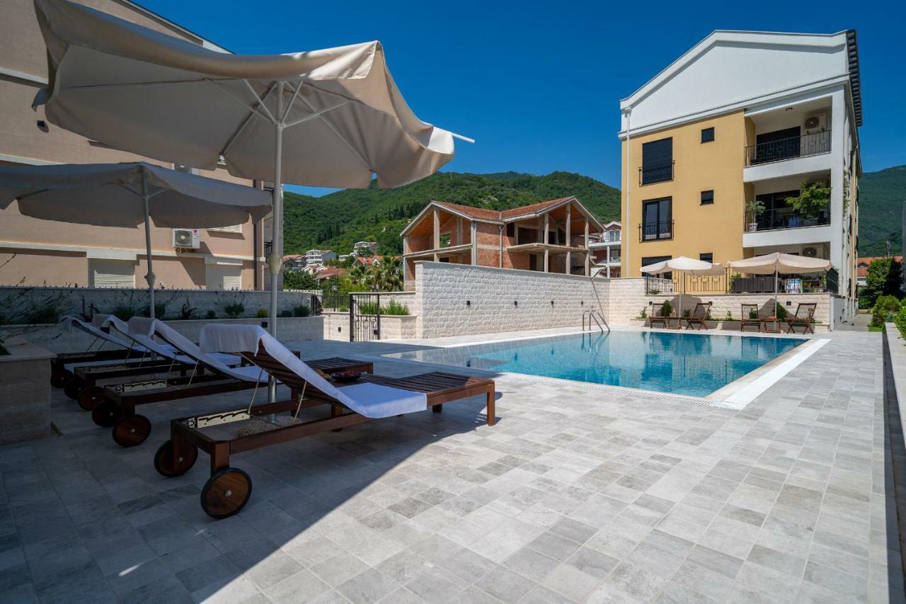 Sealine Apartments A1 Тиват Екстериор снимка